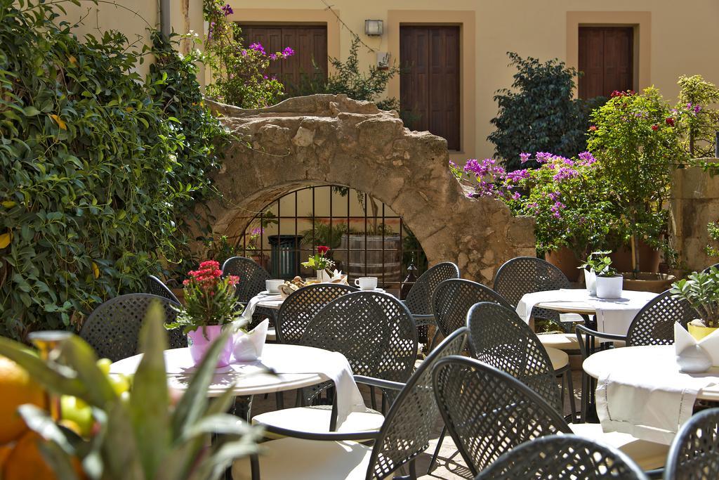 Ionas Boutique Hotel Hriszí Aktí Haniá Kültér fotó