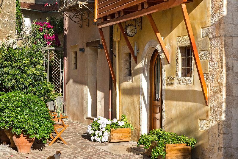 Ionas Boutique Hotel Hriszí Aktí Haniá Kültér fotó